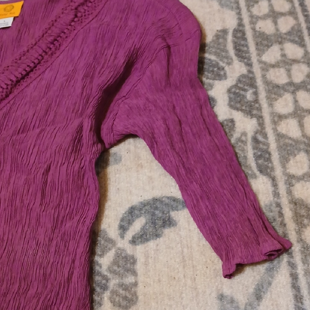 Ruby Rd. Magenta Crinkled V-Neck Top - Picture 5 of 9